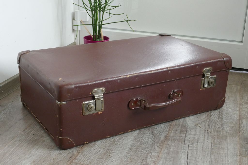 Alter Koffer Reisekoffer Oldtimer Auto Koffer - Die gute alte Zeit